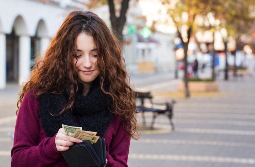 Teen with cash